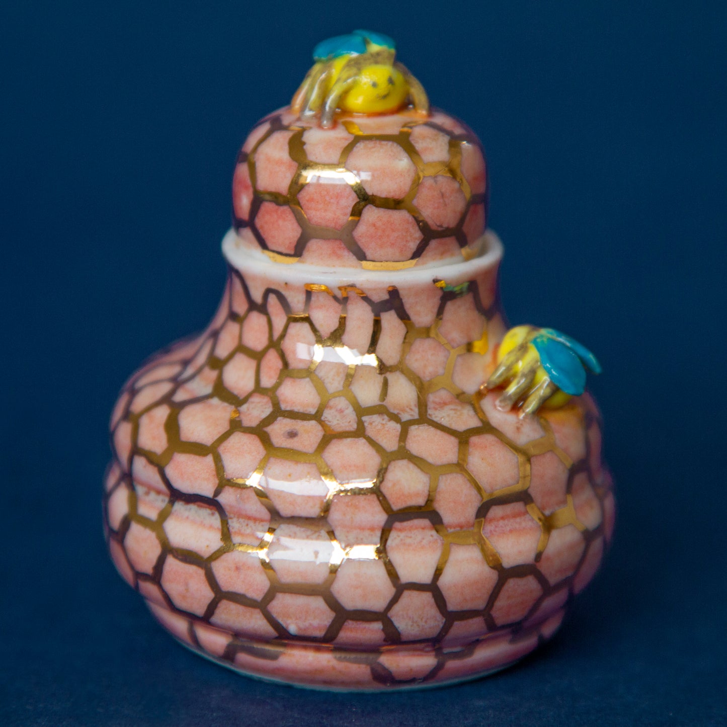 Honeycomb Pot